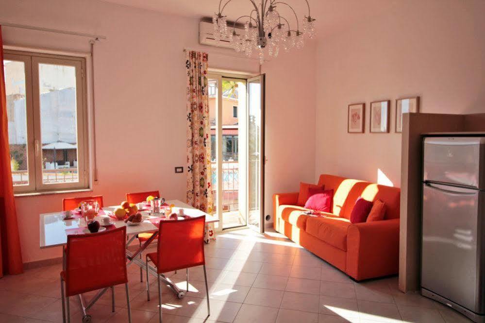 Taonasi Taormina Apartments Kültér fotó