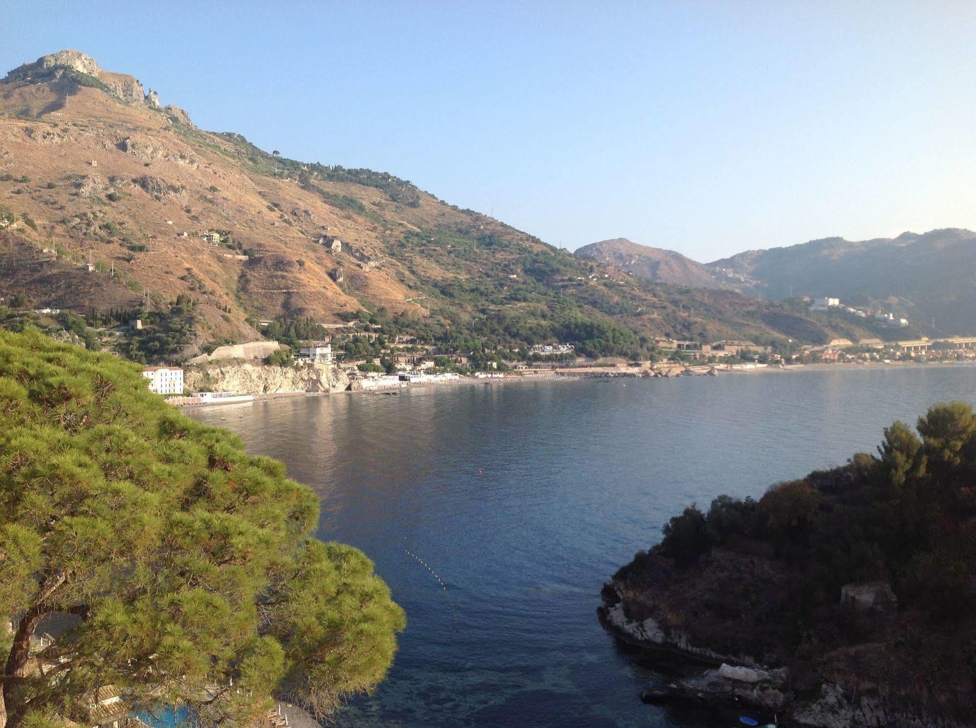 Taonasi Taormina Apartments Kültér fotó