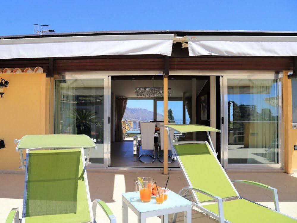 Taonasi Taormina Apartments Kültér fotó