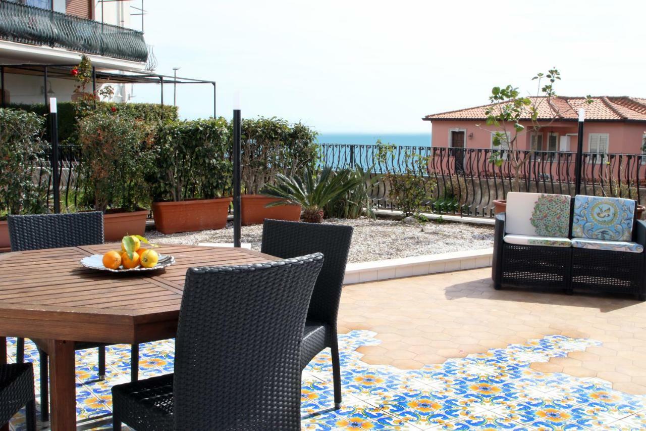 Taonasi Taormina Apartments Kültér fotó