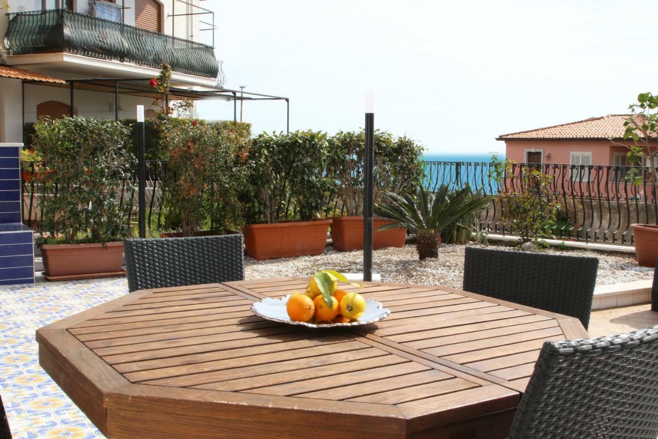 Taonasi Taormina Apartments Kültér fotó